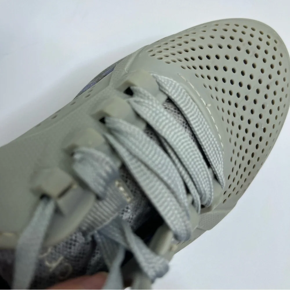 CROCS LiteRide Pacer Gray Perforated Lace-Up Shoes 206494 Women's 6W